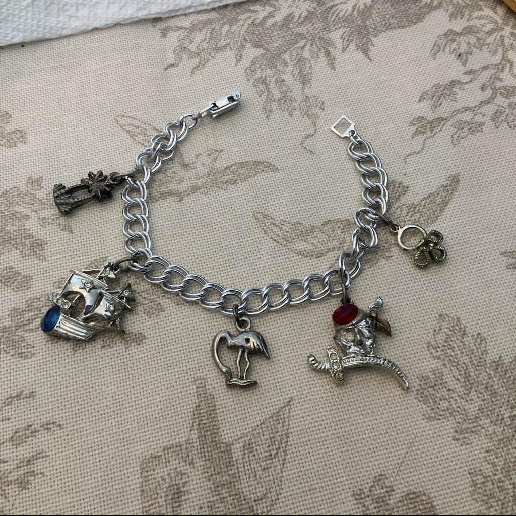Pirate Charm Bracelet 7” Tropical Fun Silver Tone Charms